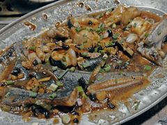 -鸿渡渔庄·特色鸭咀鱼