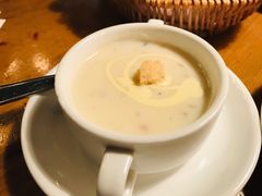 奶香蘑菇汤-宝莱纳啤酒花园餐厅PAULANER BRAUHAUS Nanjing(广州路店)