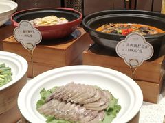 -翠山·映月湖景餐厅(映月湖公园店)