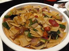 -尹兰楼西北风情餐厅(嘉定店)