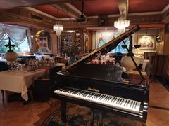 -火车头法国西餐厅