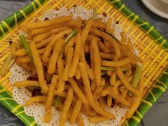 -肥肥虾庄·金牌油焖大虾(东湖欢乐谷店)