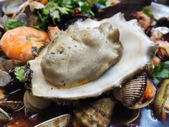 -老东镇啤酒屋海鲜加工·蒸汽海鲜·海鲜烧烤(台东店)