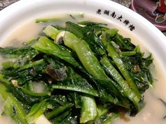 -老湖南民间菜·牛肉十八炒(花都店)
