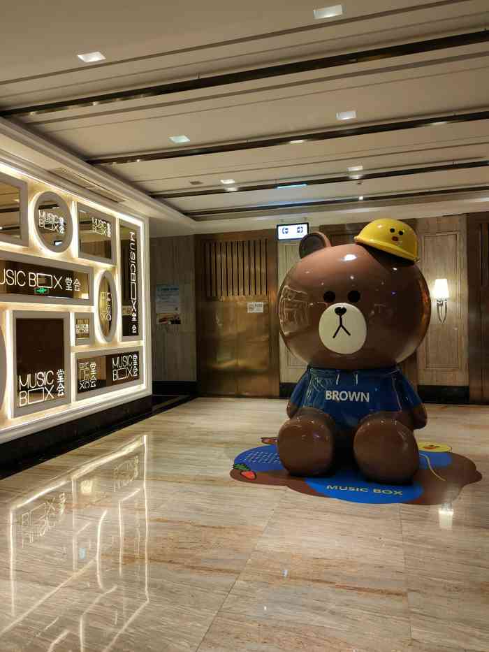 堂会(罗湖店)-"宿舍打架,员工餐里吐口水, 新人乱培训工.