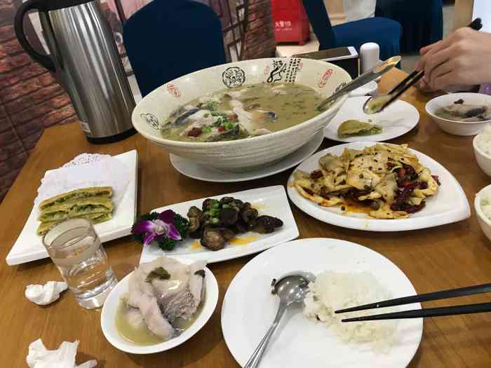 恒阳大饭店自助烤肉图片