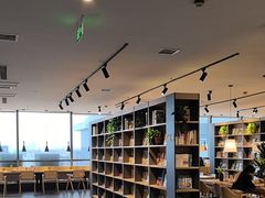 -魔方城市书房(中街益田店)