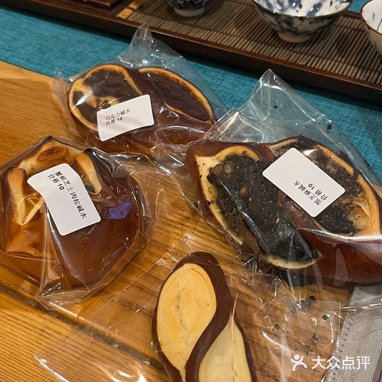 雀食面包店(钟楼店)