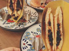 -Benjamin Browns Bistro & Bakery
