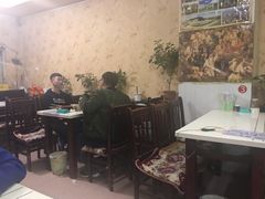 大堂-正宗新疆天山烧烤(贵新街店)