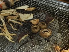 -肉甲韩国木炭烤肉(新壹街1店)