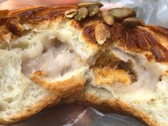 千层芋泥-红跑车蛋糕世界(清江路店)