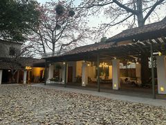 -喜洲吧·江畔老船厂·庭院餐厅(喜临院店)