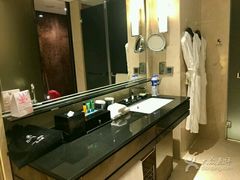 -广州天河希尔顿酒店