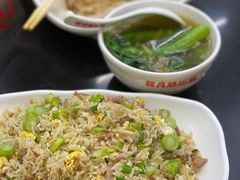 菜心粒牛肉蛋炒饭-非凡肠粉皇(西华路店)