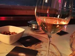 -OZONE 顶楼酒吧(香港丽思卡尔顿酒店)