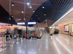 -红土地(地铁站)