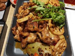馋嘴香锅牛蛙-佬肥猫(南翔印象城MEGA店)