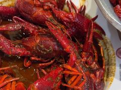 -叶派龙虾•招牌香辣蟹·海鲜(中海国际店)