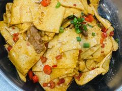 -湖南人家湘菜馆(镇江路店)