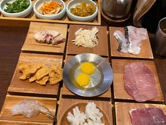 -银米·云南传统过桥米线(双廊黑金冠店)