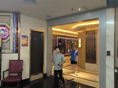 -欢乐空间KTV(奥山世纪城店)