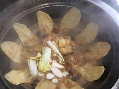 -三里屯土灶炖公鸡地锅鸡(江东店)