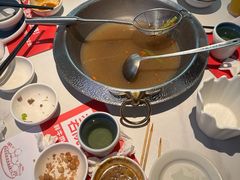 -左庭右院鲜牛肉火锅(金山万达店)