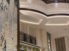-浅深(世茂滨江精品店)