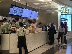 -奈雪的茶(市百一店)