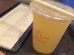-三亚海棠湾仁恒皇冠假日酒店·大堂吧