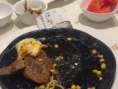 -汤姆家的牛排意面披萨(新城市广场店)