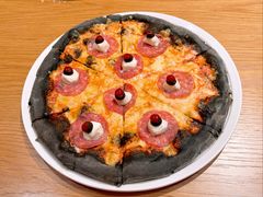 -城市大道红炉披萨烘焙坊