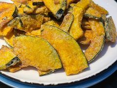 -朋友圈概念餐厅(象山万达广场店)