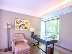 -三亚湾海居铂尔曼度假酒店