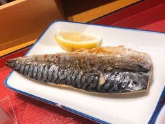 炭烤青花鱼-虹梅食堂·爱蝦乃家