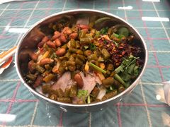 -红鼻子桂林米粉(金唐新光界店)