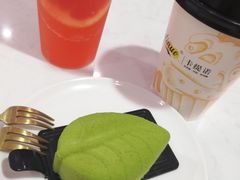 -F小姐甜品店(威海路店)