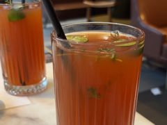 -港丽餐厅(高德置地店)