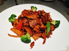 砂窝口味杂菌-青海名吃尕张娃非遗烤肉(城中店)