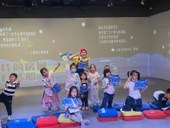 -小鸡哆哆故事屋·儿童乐园(嘉里城店)