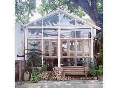 门面-Cheevit Cheeva(Sirimangkalajarn)