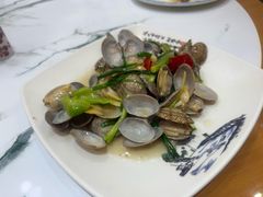 -潘先生平价海鲜城(神州半岛店)