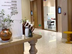 -柏乐口腔医院·舒适化无痛种植牙中心(东盟商务区院)