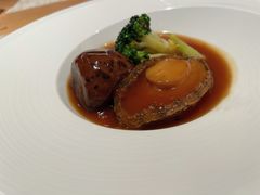 甄品鲍鱼会花菇-香樟花园法式铁板烧(恒隆广场店)