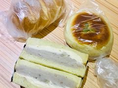 -沁屋面包店(人民东路店)