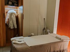 -金色莲花泰式按摩SPA(石牌店)