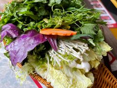 -野山舂·贵州现舂酸汤牛肉(民生路店)