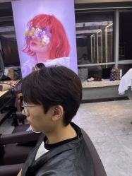 -藤野造型烫发染发