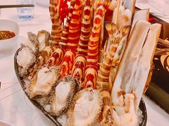 -鲜入围煮花胶鸡海鲜火锅